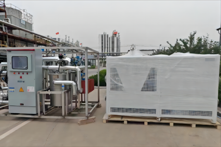 高低溫一體循環(huán)機(jī)的原理、功能與應(yīng)用全解析