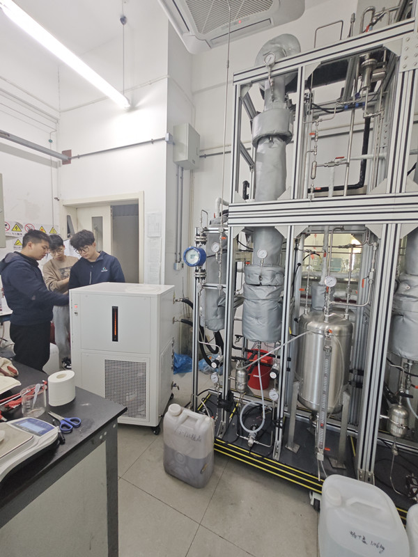 新芝阿弗斯制冷控溫系統(tǒng)設(shè)備實拍圖3