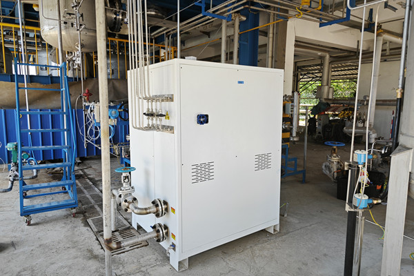 防爆制冷控溫系統(tǒng)與高低溫試驗箱設備實拍圖4